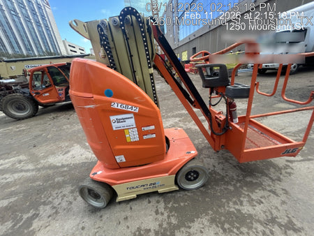 2022 JLG 26E