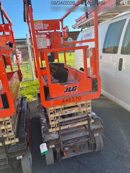 2024 JLG ES1932