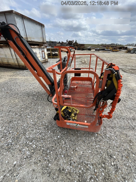 2019 JLG 660SJ