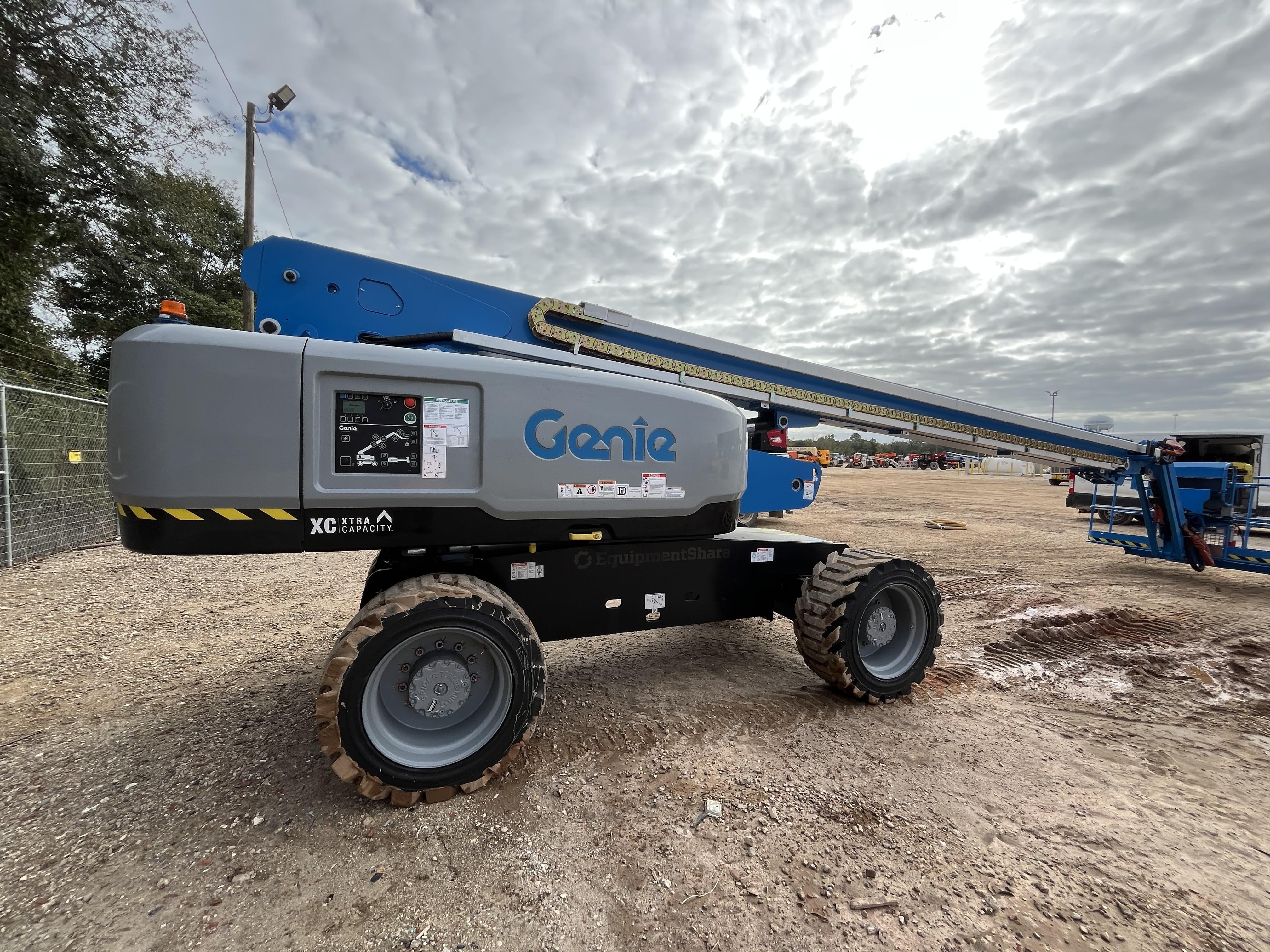 2024 GENIE S-85 XC