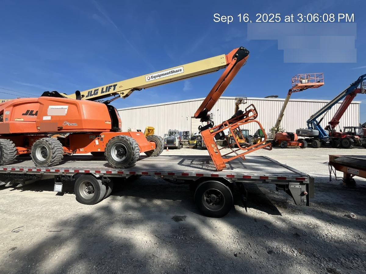 2019 JLG 460SJ