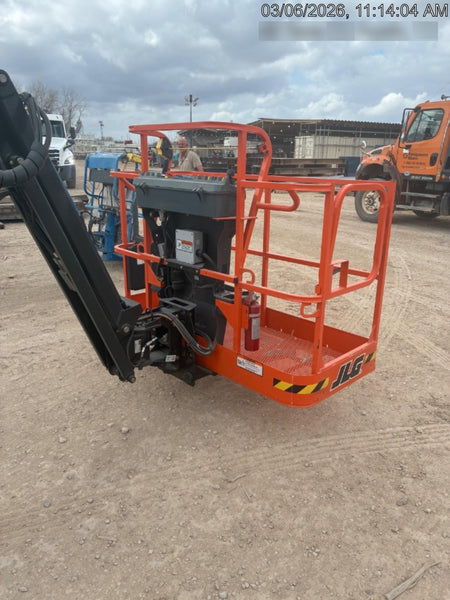 2025 JLG 450AJ