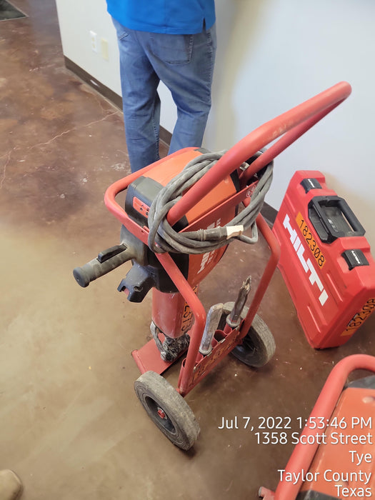 2021 HILTI TE 3000-AVR