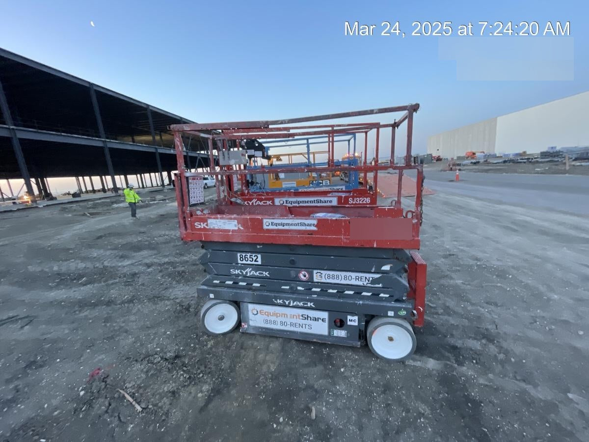 2018 SKYJACK SJIII-3226