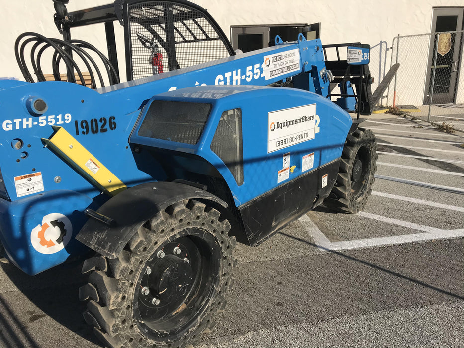 2018 GENIE GTH-5519