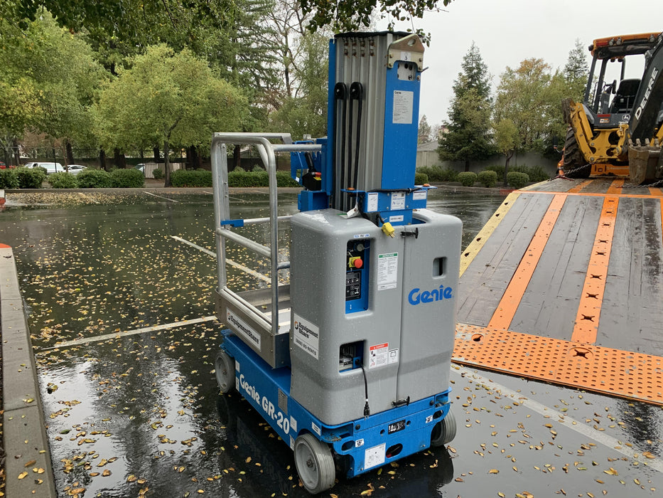 2021 GENIE GR-20