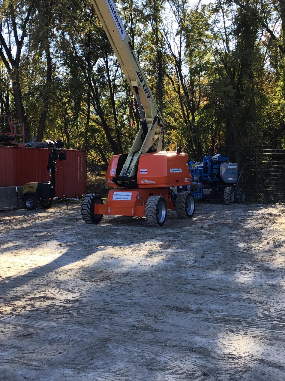 2021 JLG 660SJ