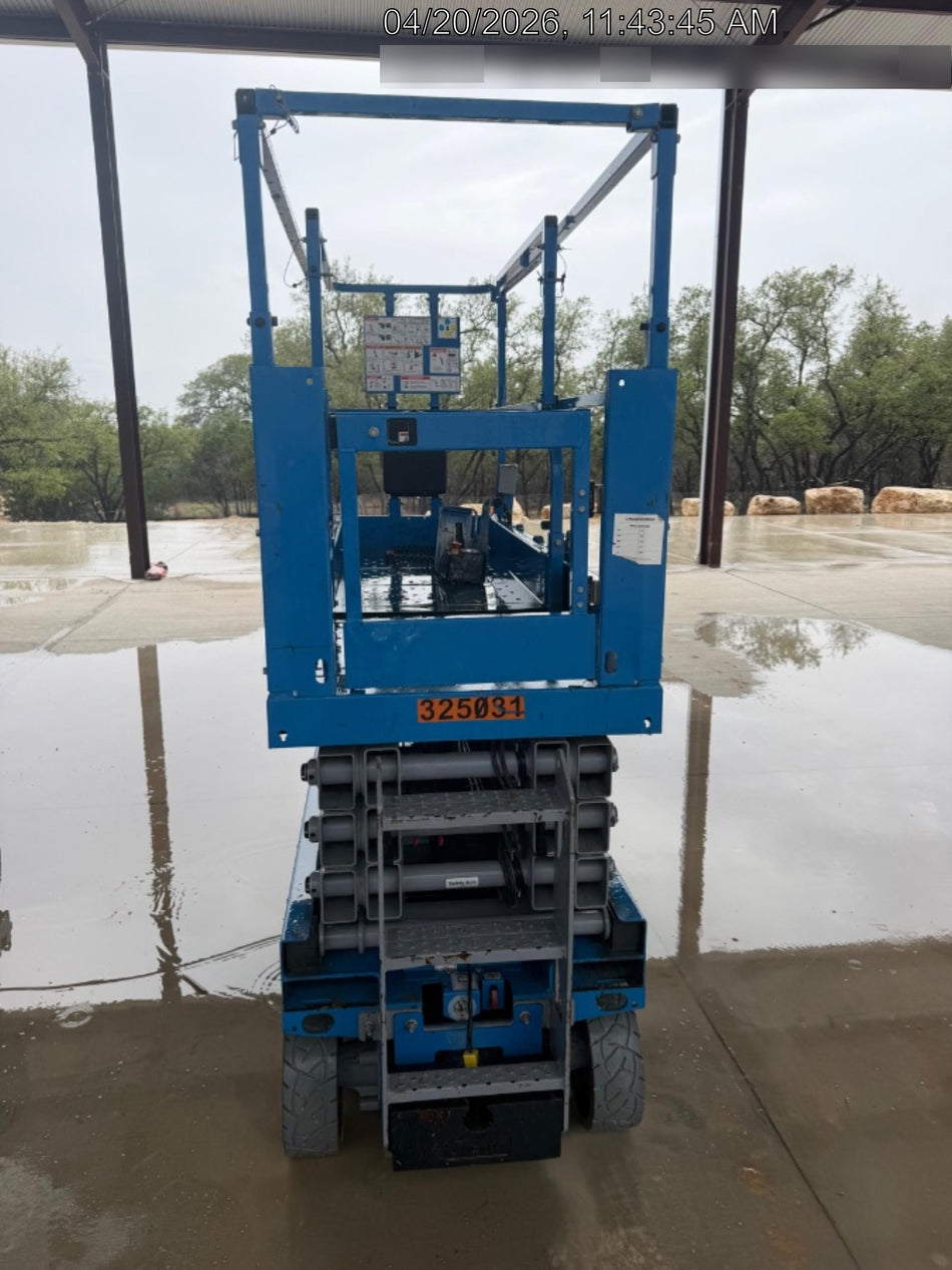 2023 GENIE GS-2632