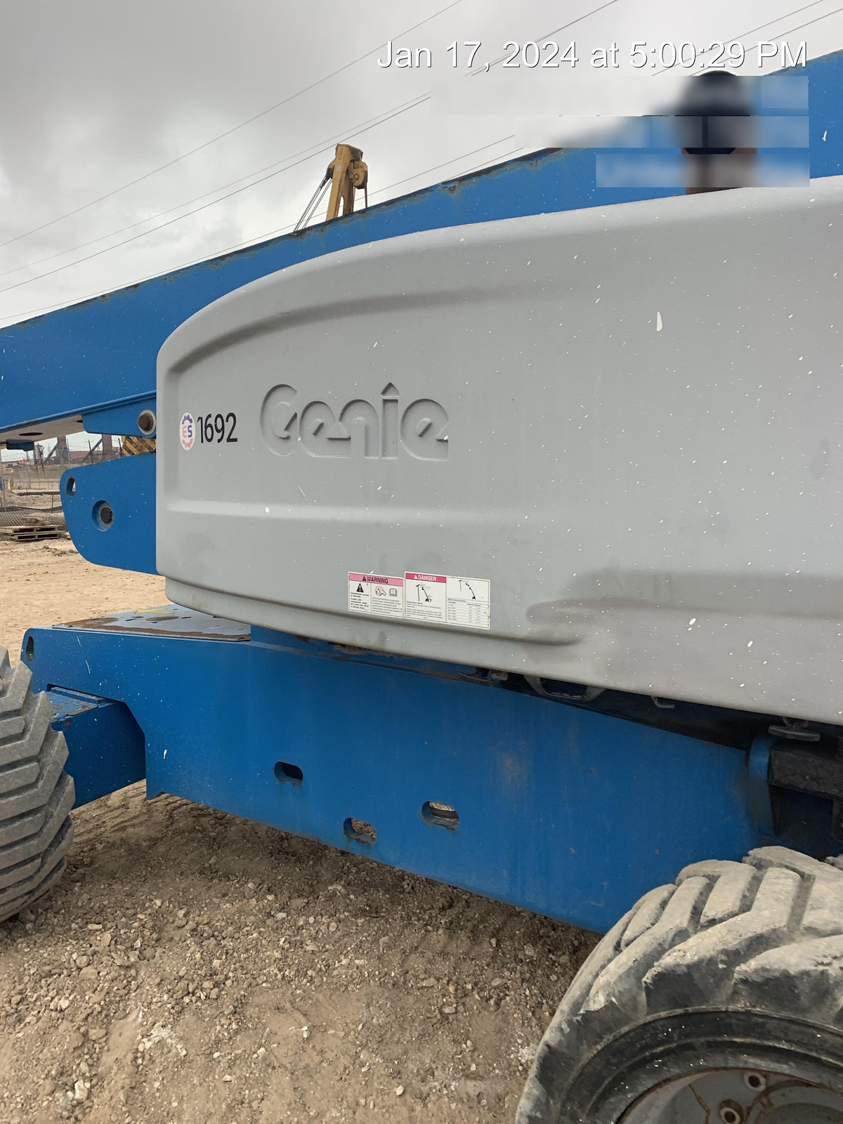 2016 GENIE S-85