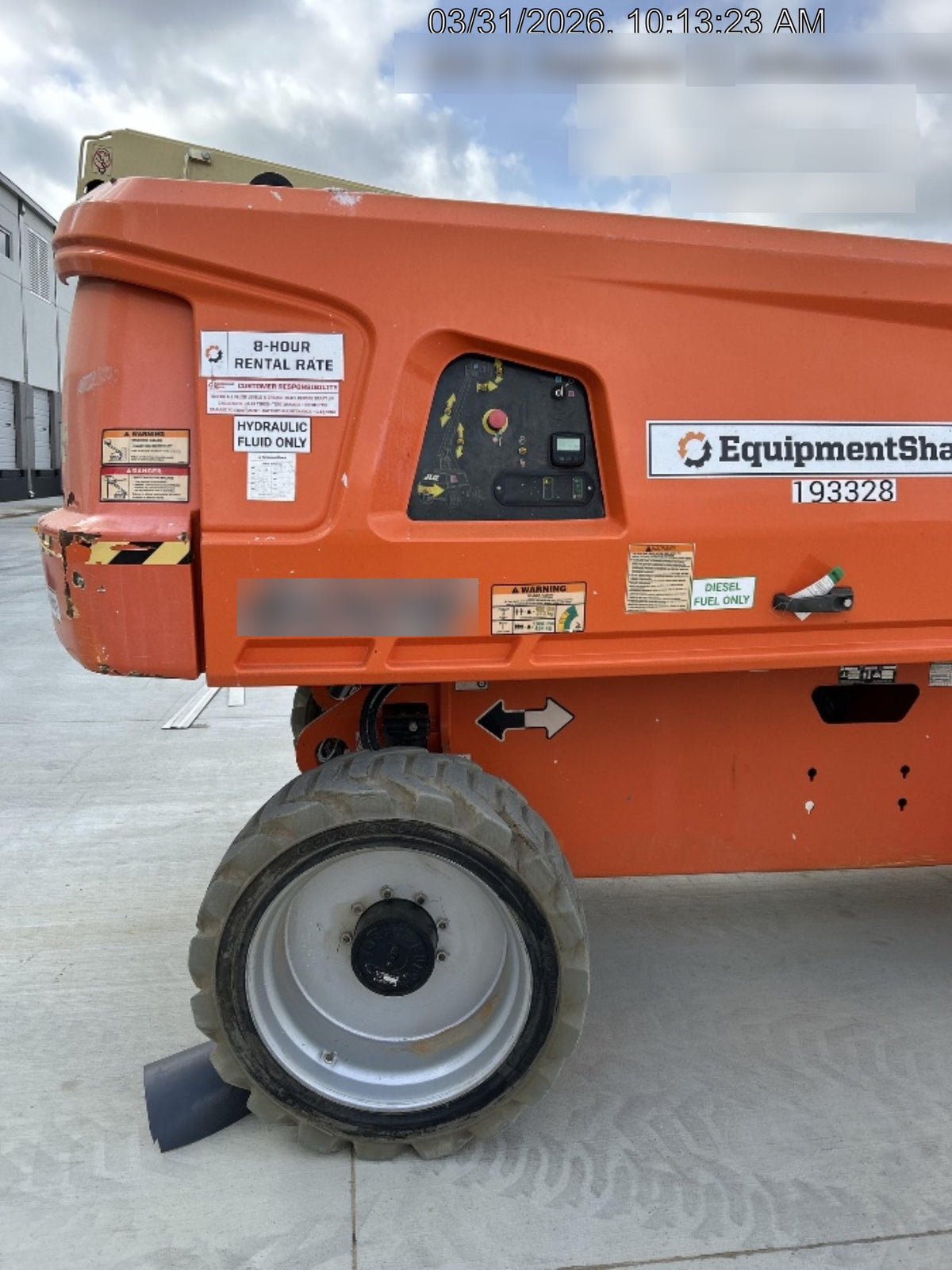 2021 JLG 600S