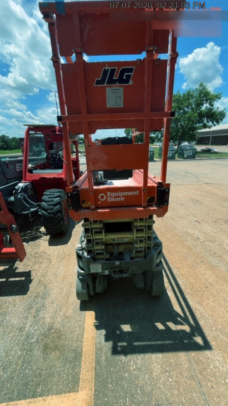 2022 JLG ES1932
