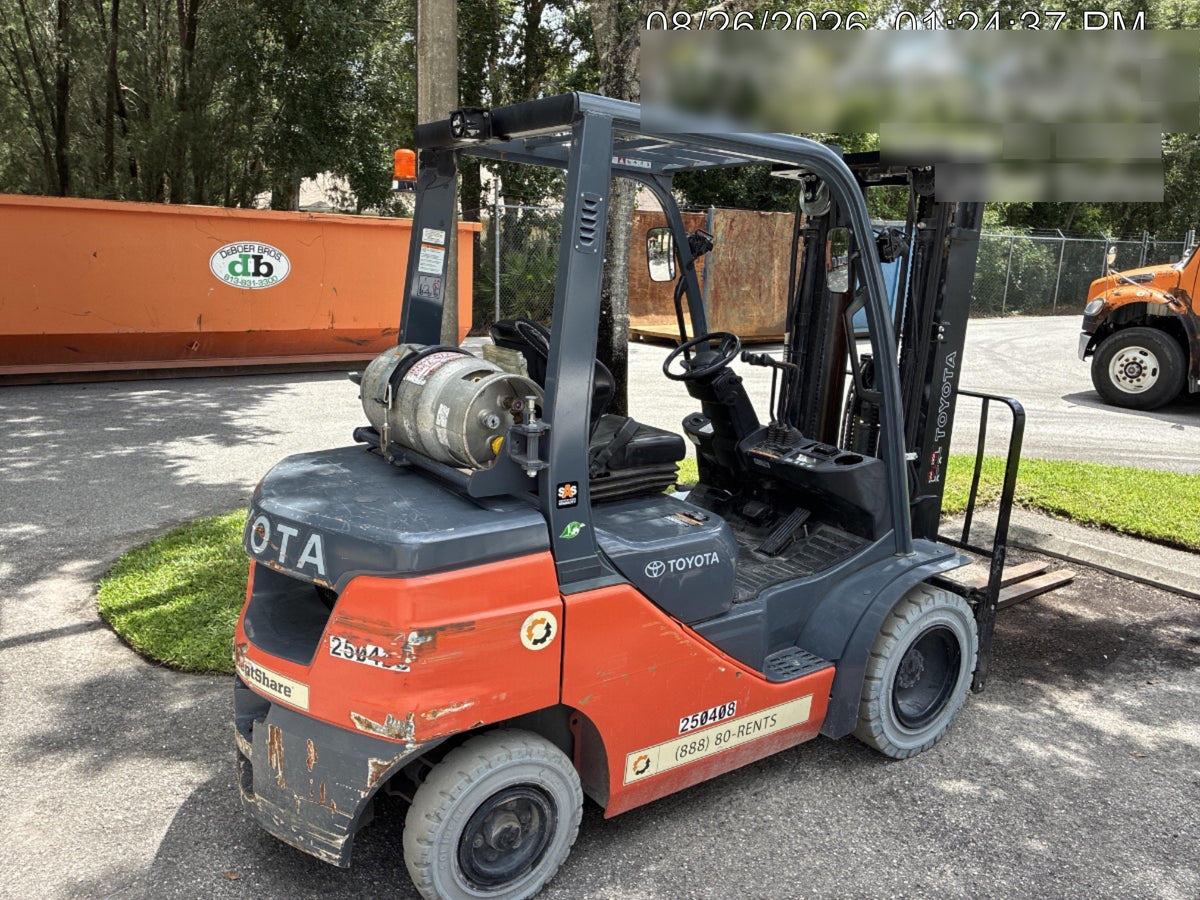 2022 TOYOTA 50-8FGU25