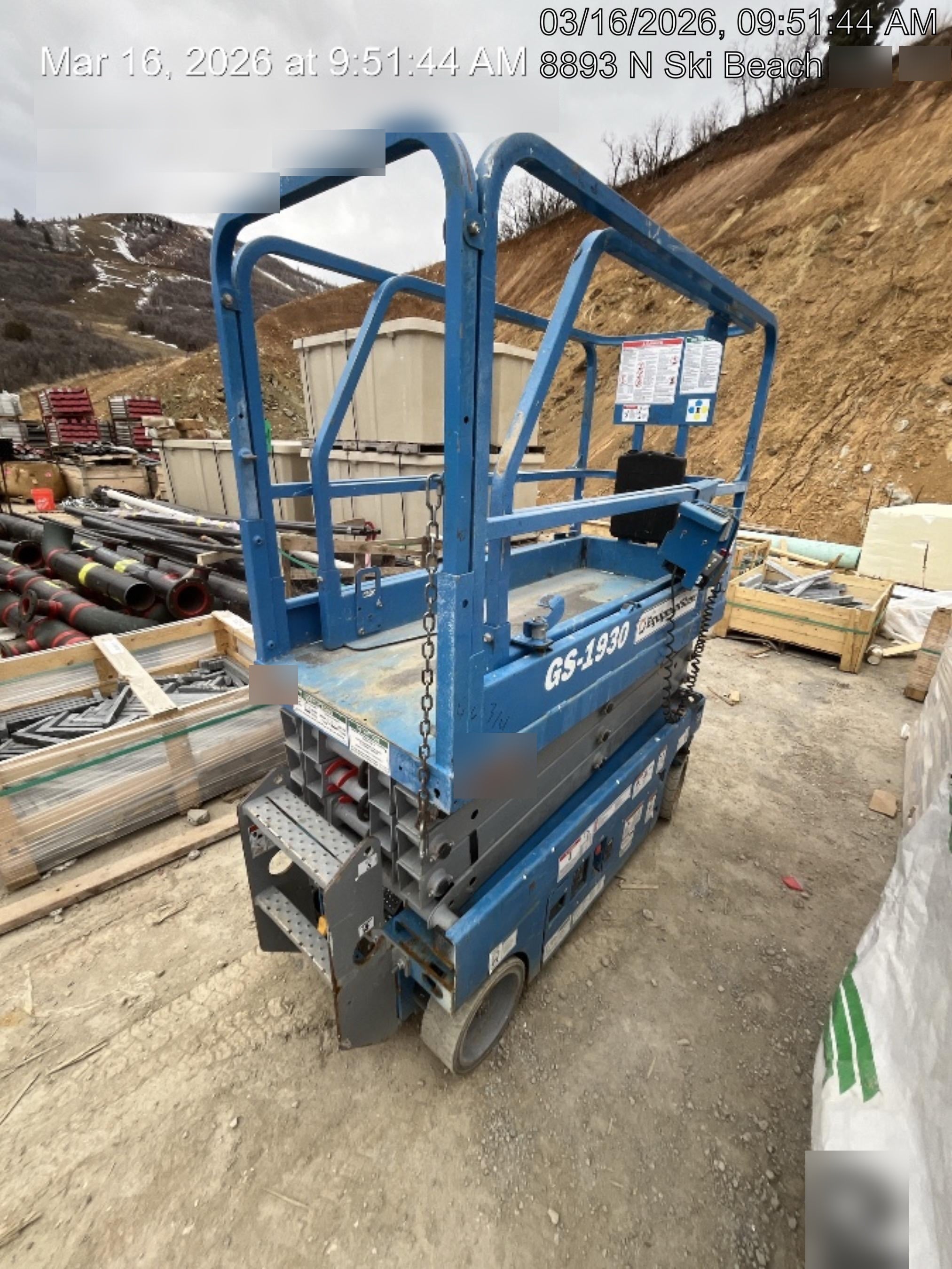 2019 Genie GS-1930 Fixed rails with chain Entry