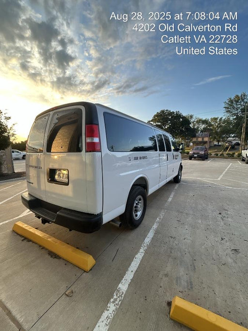 2025 CHEVROLET Express Van - Rental