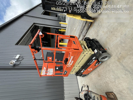 2025 JLG ES1932