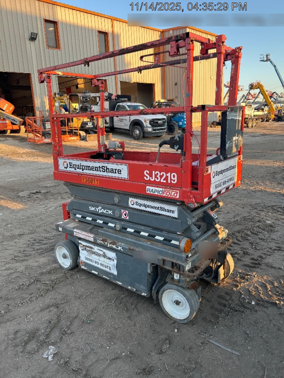 2021 SKYJACK SJ3219