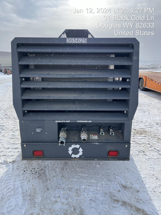 2023 ATLAS COPCO XAS 900