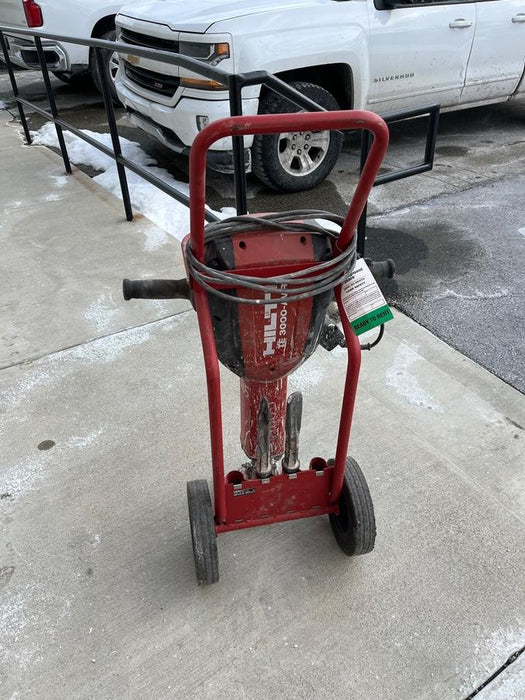 2021 HILTI TE 3000-AVR