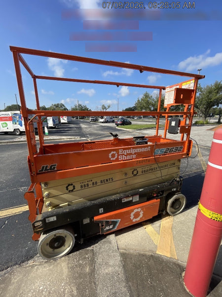 2022 JLG ES2632