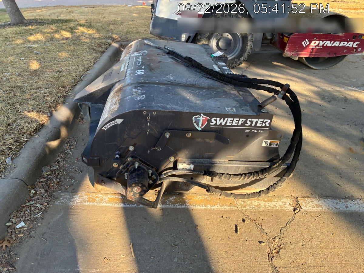 2020 PALADIN Sweepster 84