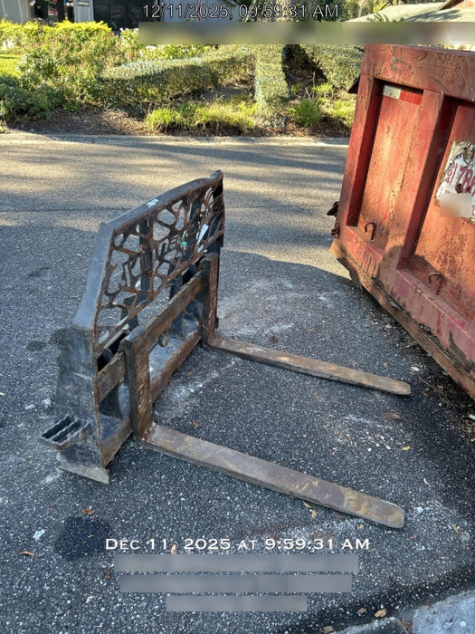 2018 PALADIN 48" Pallet Forks - Paladin