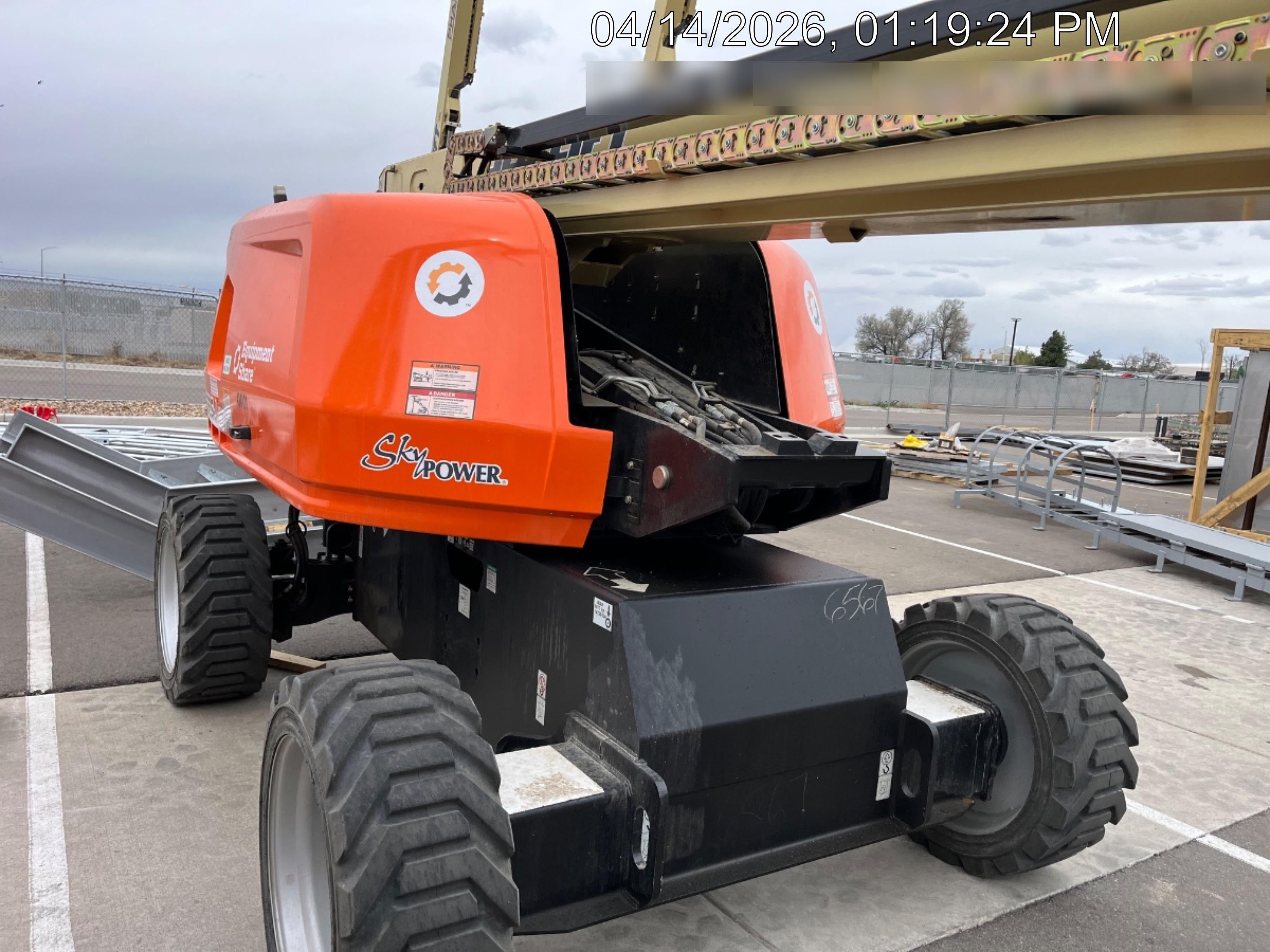 2024 JLG 660SJ