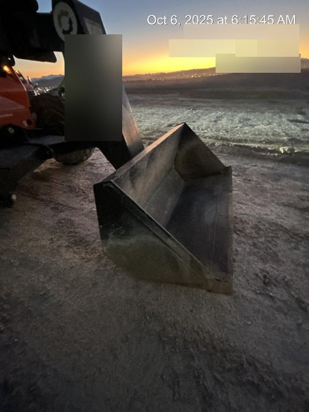 2024 JLG Telehandler Bucket
