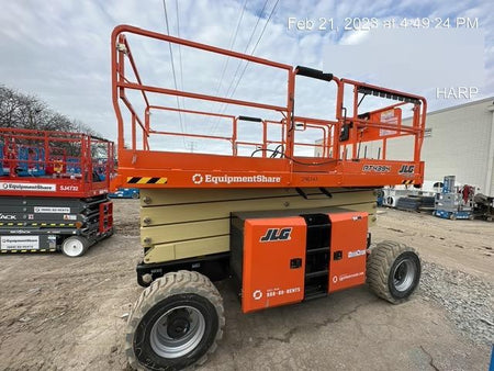 2023 JLG RT4394