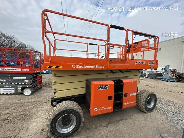 2023 JLG RT4394
