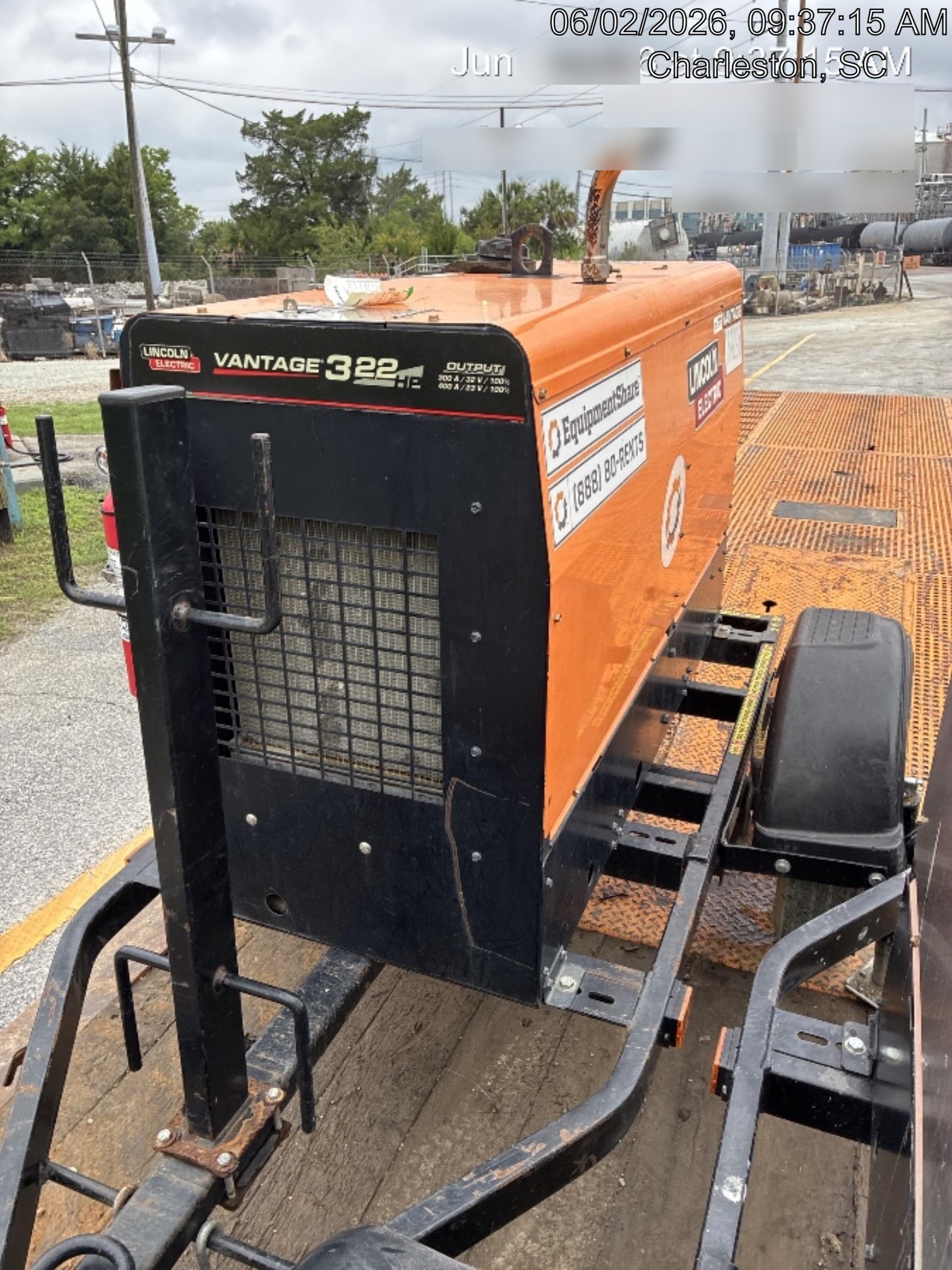 2021 Lincoln Electric Vantage 322 Vantage 322 Ready Pak 3 w/ Decals, ORANGE (includes trailer, cable rack, fender light kit) NO Telematics