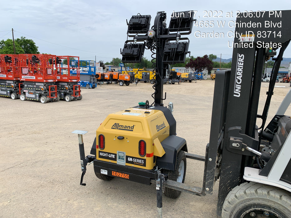 2021 Allmand NLV3GR (4) LED Light Fixture 350W, 23' Vertical Mast, 3kW Prime, Towable, Deep Sea L401, Leveling Jacks, Yanmar T4F 5.8hp