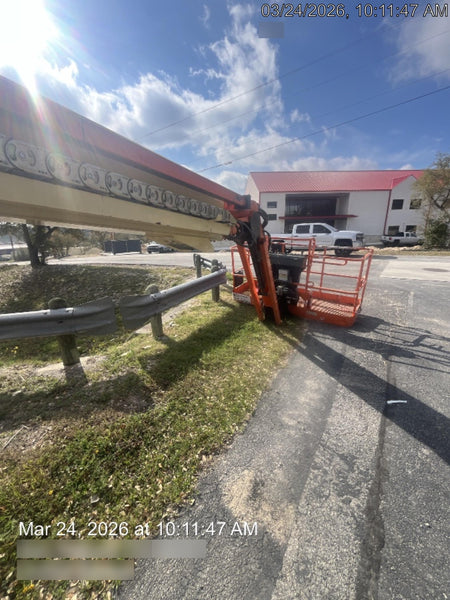 2019 JLG 660SJ