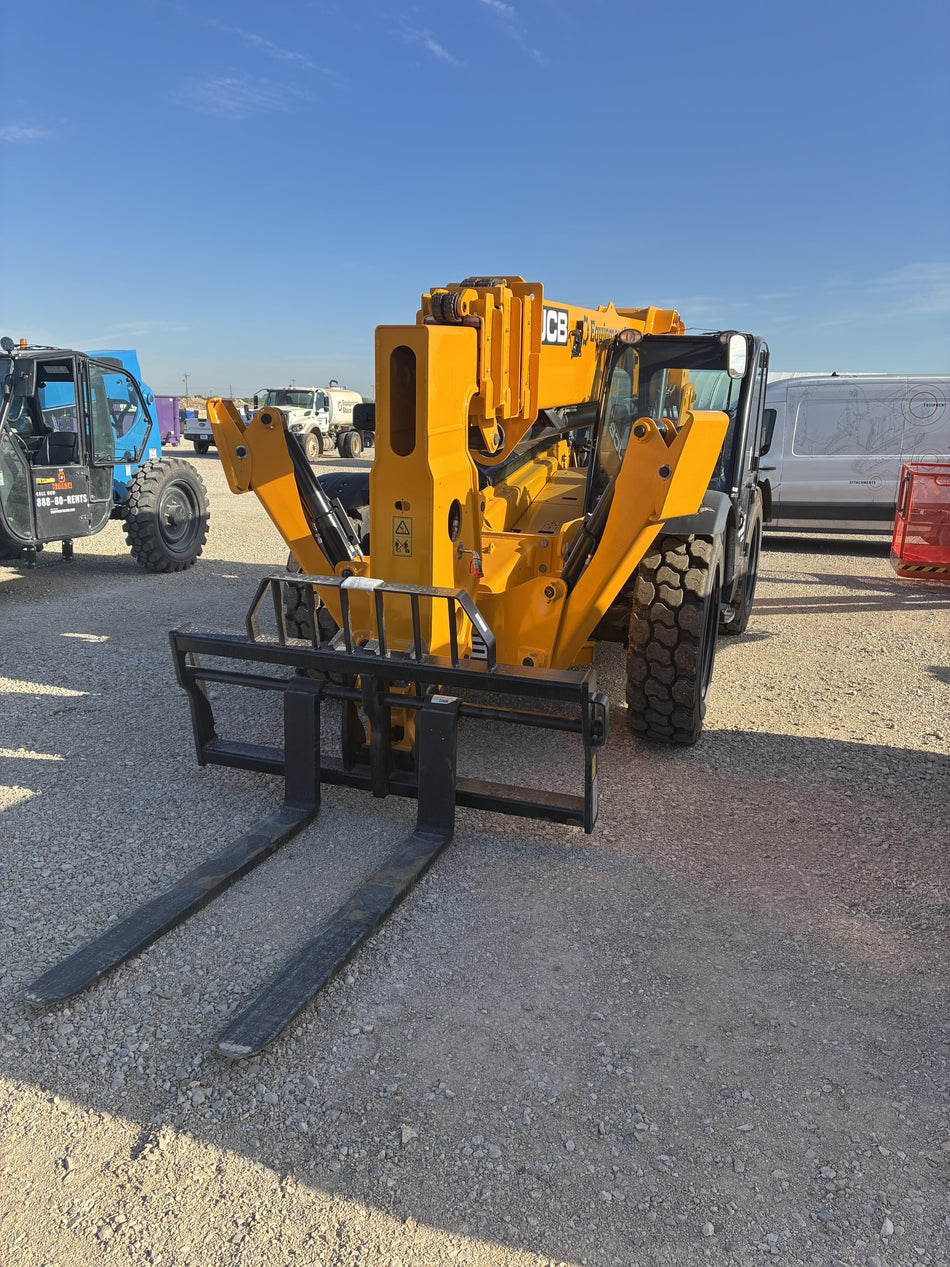 2026 JCB 512-56