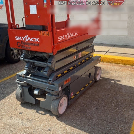 2018 Skyjack SJIII-3219 Skyjack SJIII3219 Scissor Lift w/Trojan Batteries