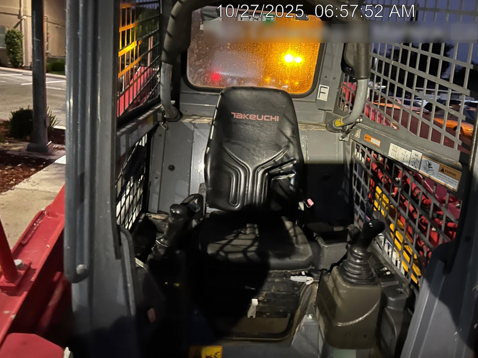 2022 TAKEUCHI TL8R2-R