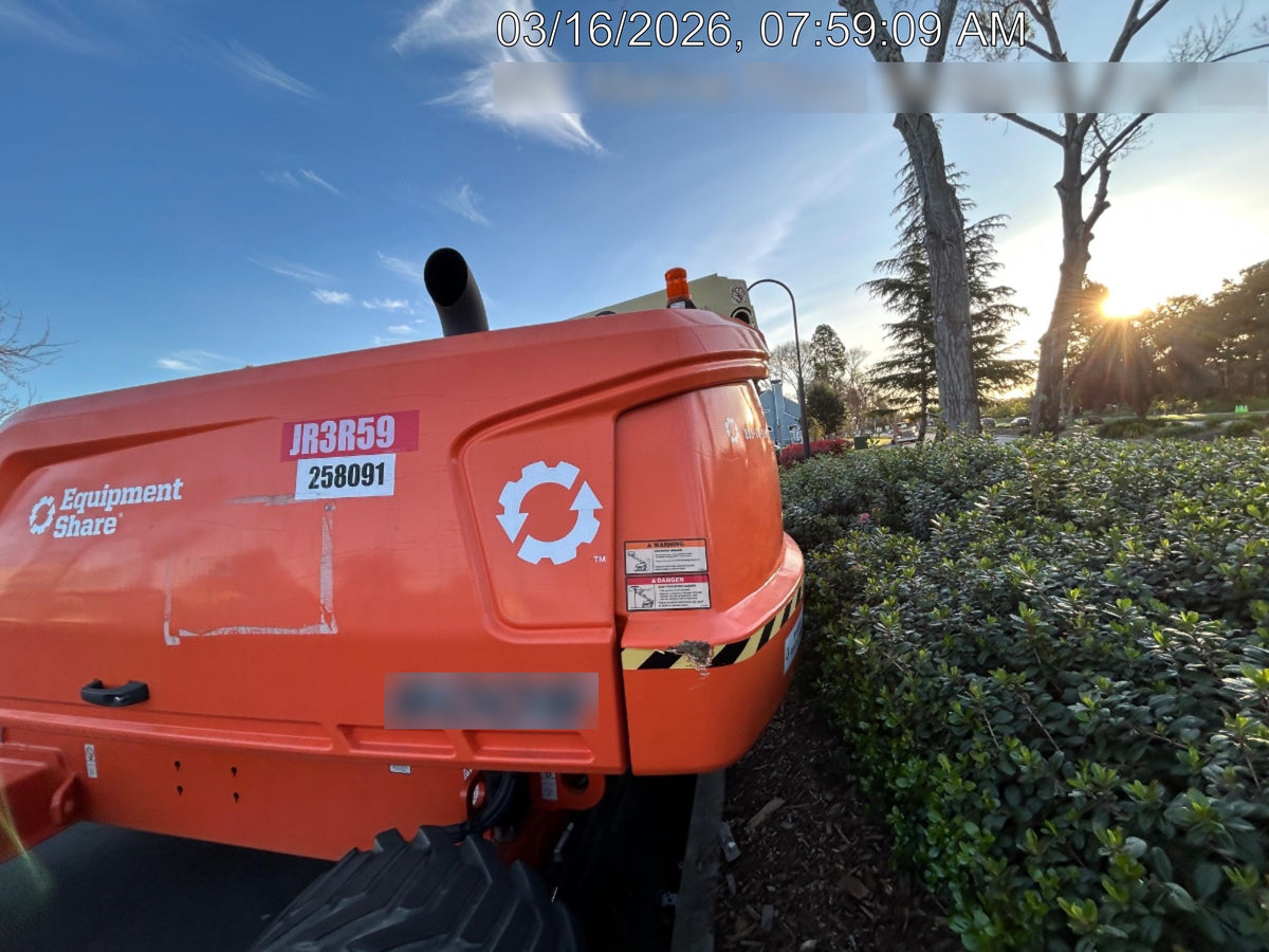 2022 JLG 600S