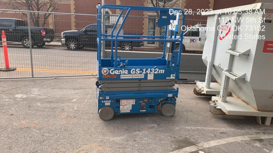 2023 GENIE GS-1432