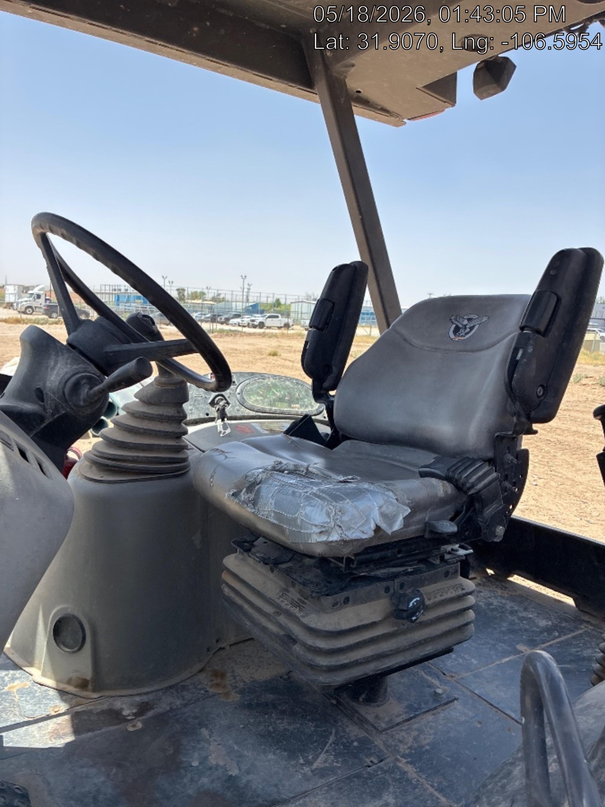 2019 Case 580N EP Canopy, 4WD, GP Front Bucket, Standard Stick, 2-Way Aux Hydraulics, ISO Controls
