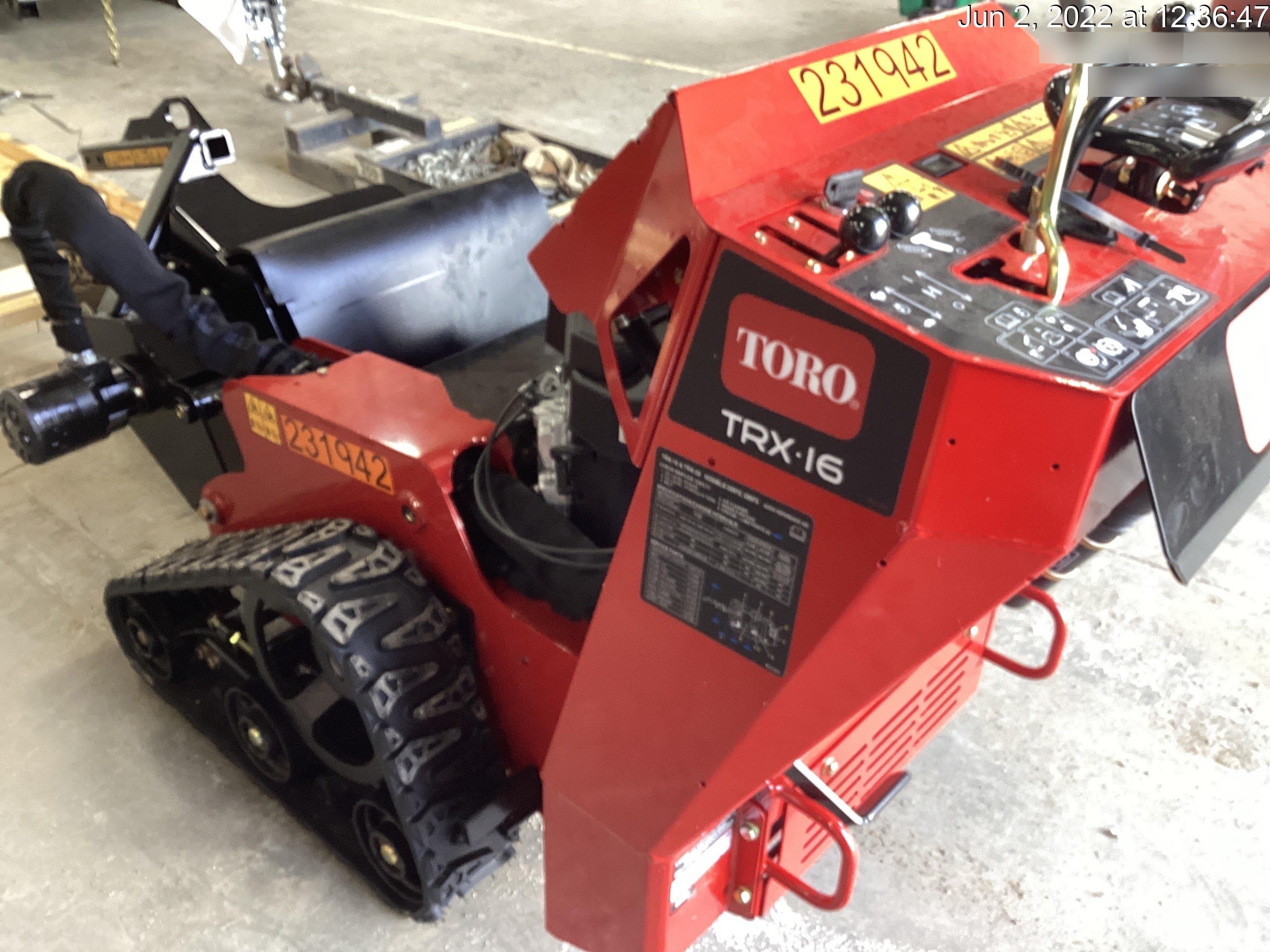 2022 TORO TRX-16