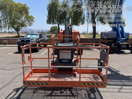2023 JLG 800AJ