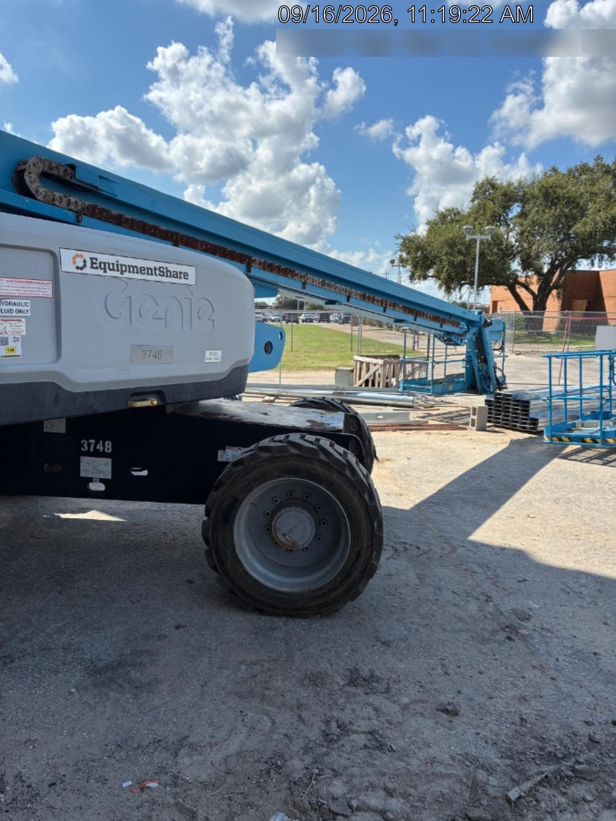 2017 GENIE S-85