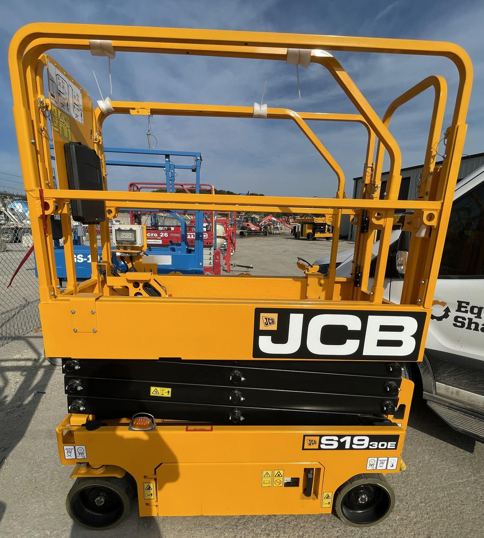 2023 JCB S1930E