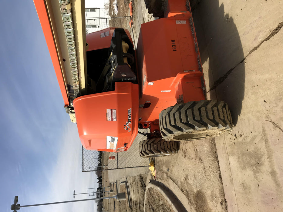 2018 JLG 660SJ