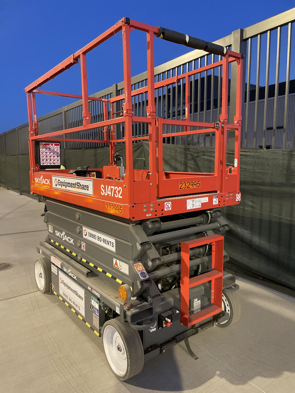2022 SKYJACK SJ4732