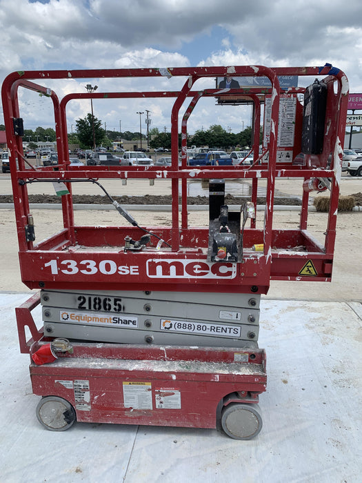 2019 MEC 1330SE MEC 1330SE w/ES Track Hardware, Full Extended 2 Year Warranty
