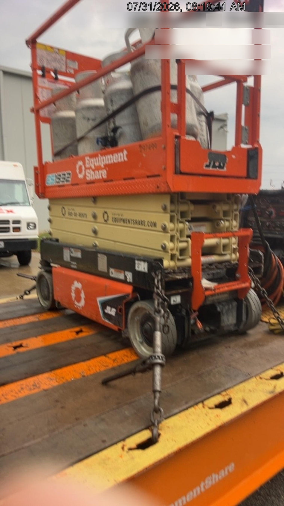 2023 JLG ES1932