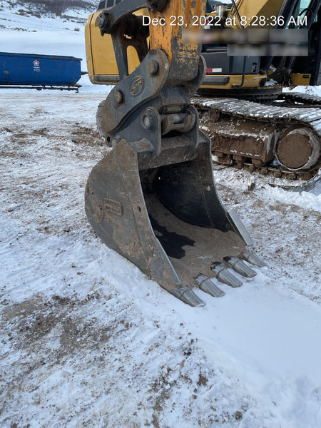 2020 DOOSAN 24" Bucket-Doosan