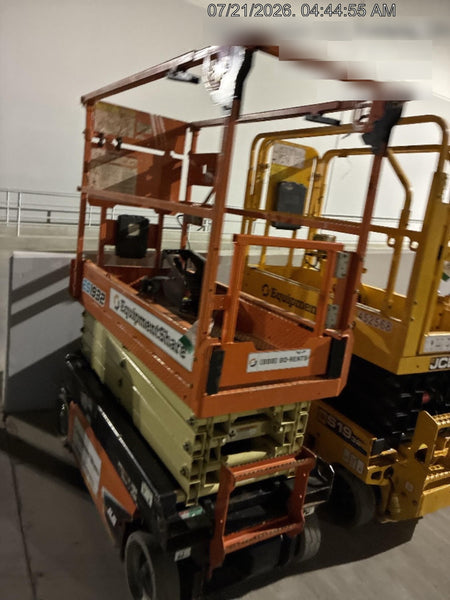 2022 JLG ES1932