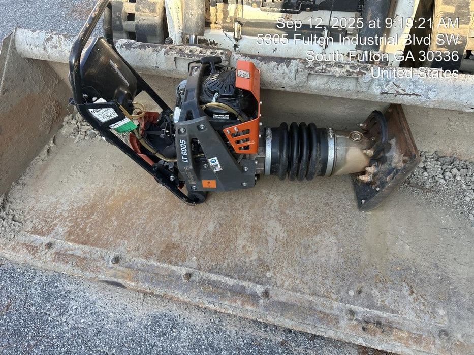 2024 HUSQVARNA LT6005