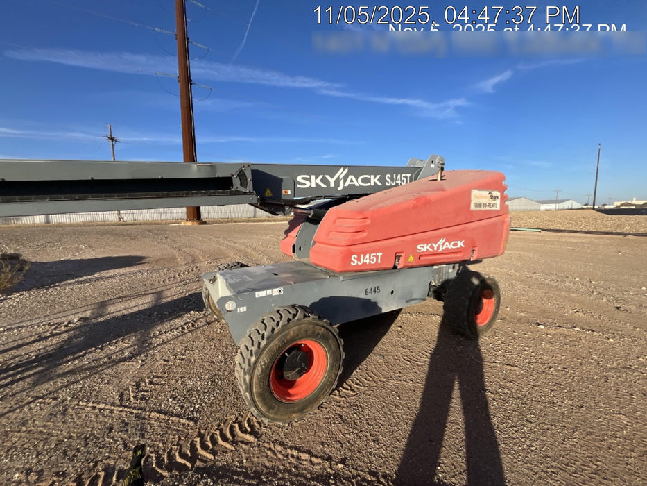 2017 SKYJACK SJ45T+